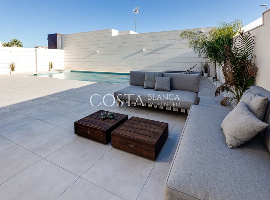 Nouvelle construction - Villa -
Pilar de la Horadada