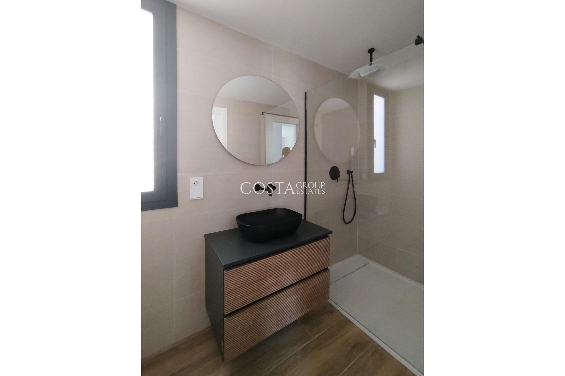 Nouvelle construction - Villa -
Polop - PAU 1