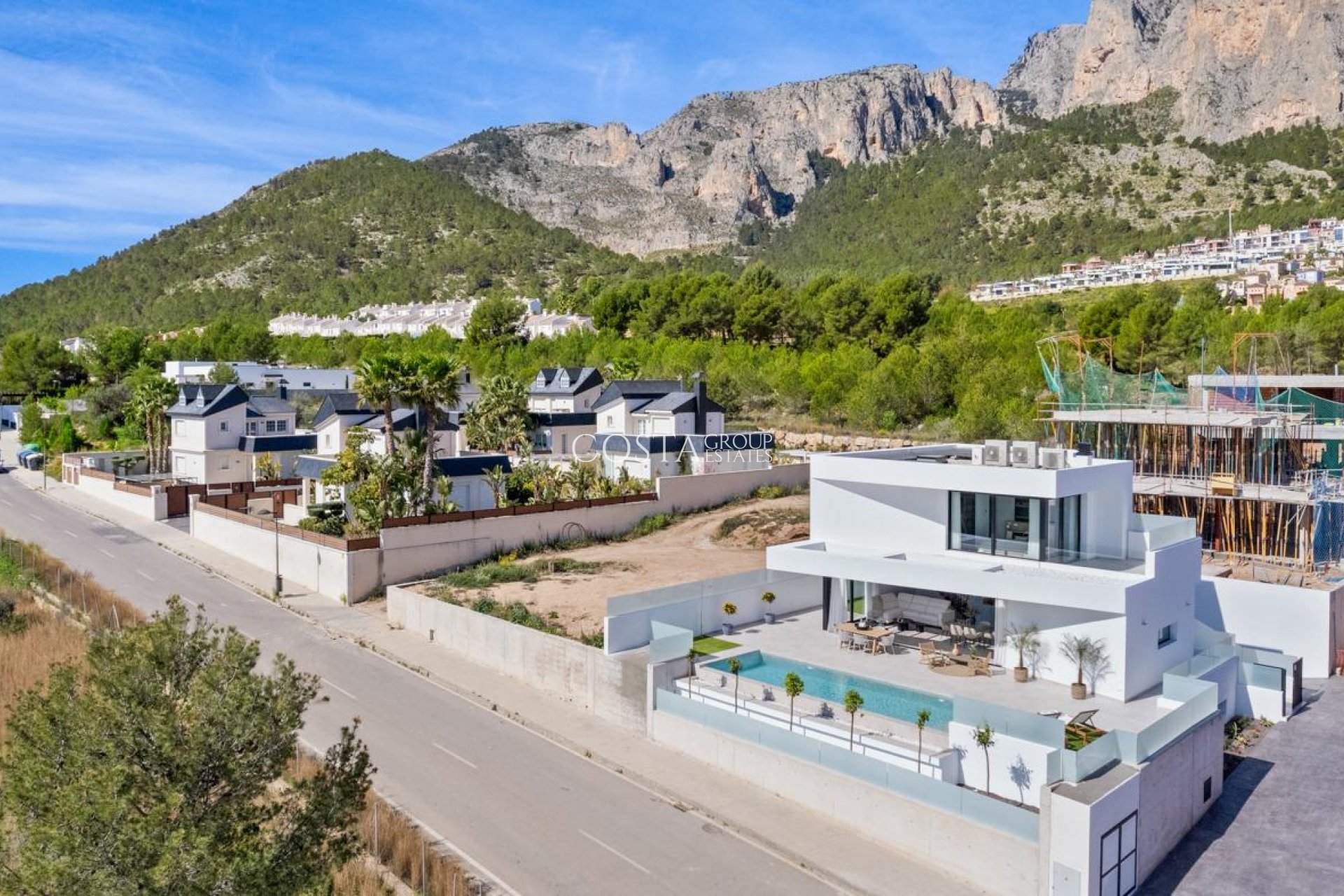 Nouvelle construction - Villa -
Polop