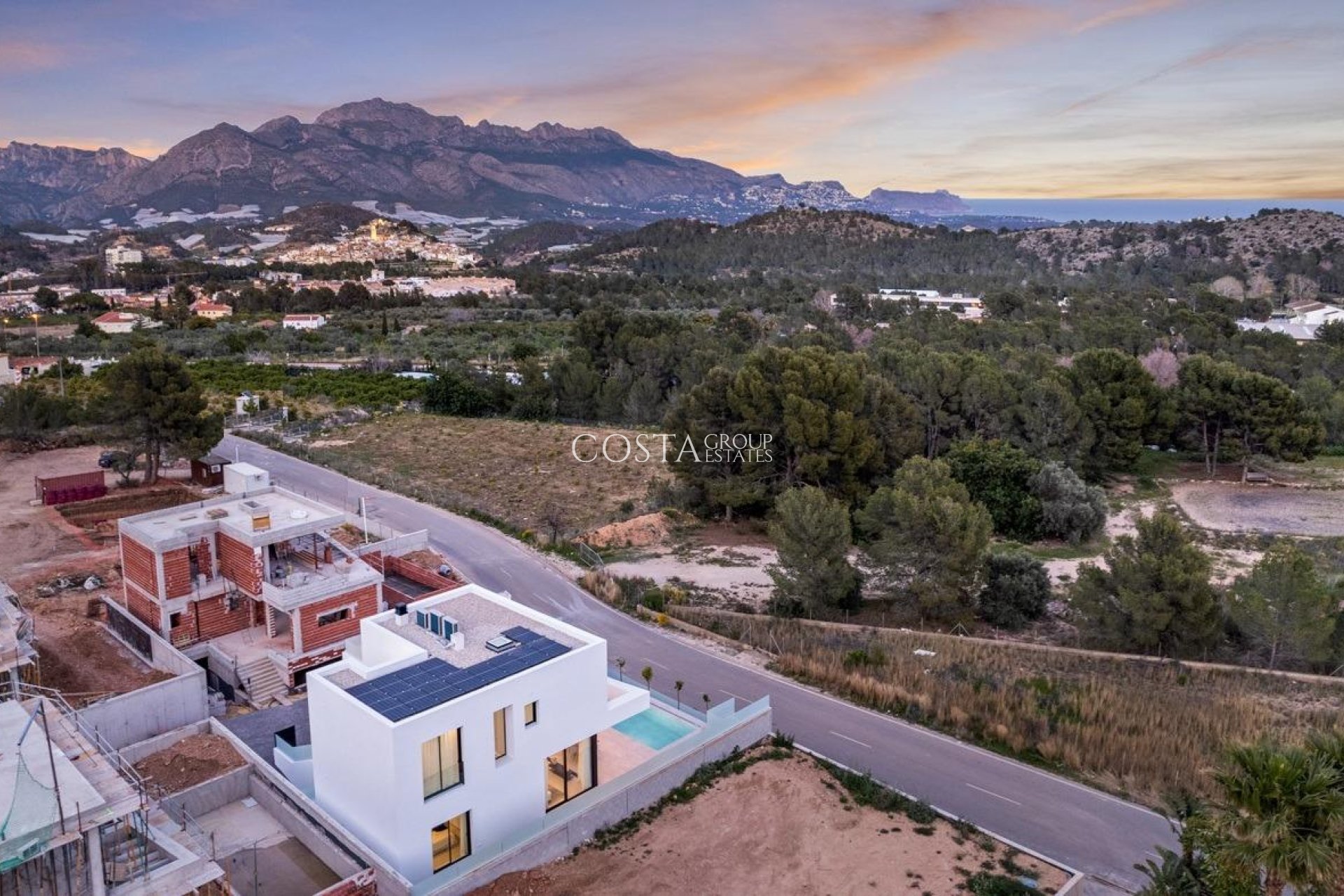 Nouvelle construction - Villa -
Polop