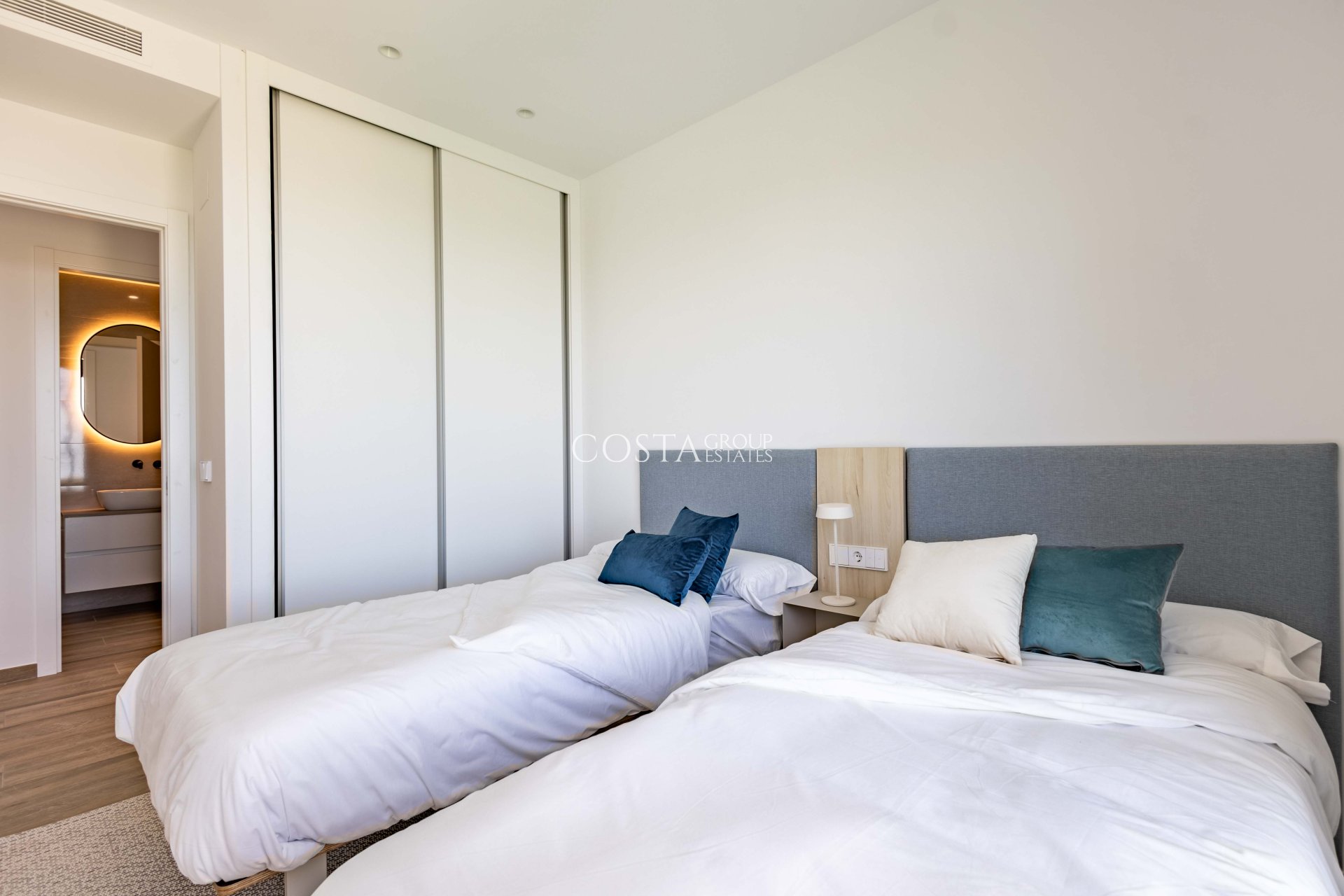 Nouvelle construction - Villa -
Polop