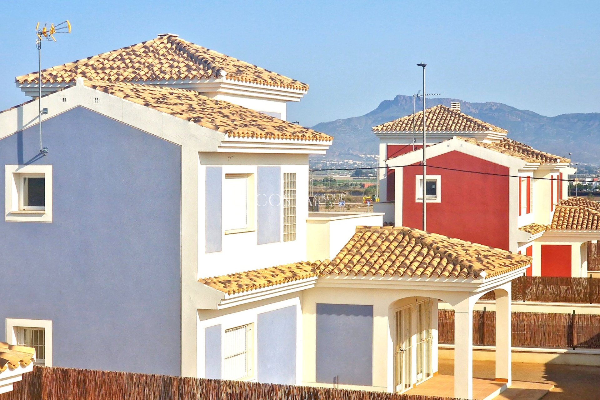 Nouvelle construction - Villa -
Purias