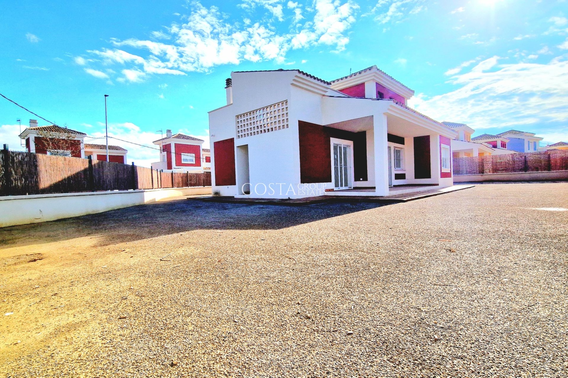 Nouvelle construction - Villa -
Purias