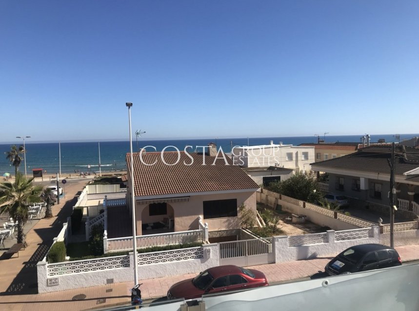 Nouvelle construction - Villa -
Torrevieja - La Mata