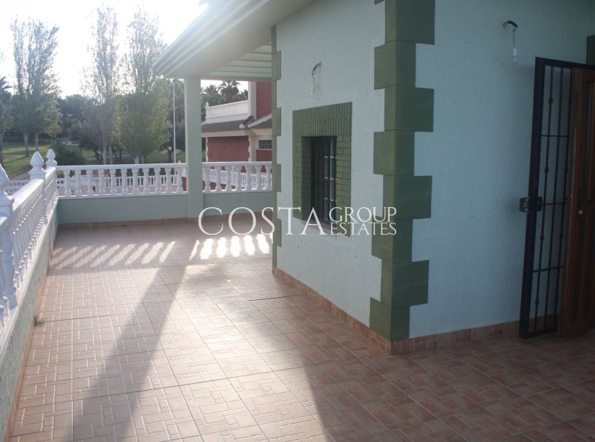 Nouvelle construction - Villa -
Torrevieja