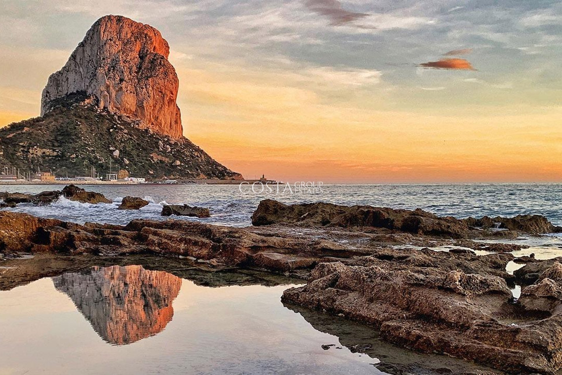Nowy budynek - Apartament -
Calpe - Playa Cantal Roig