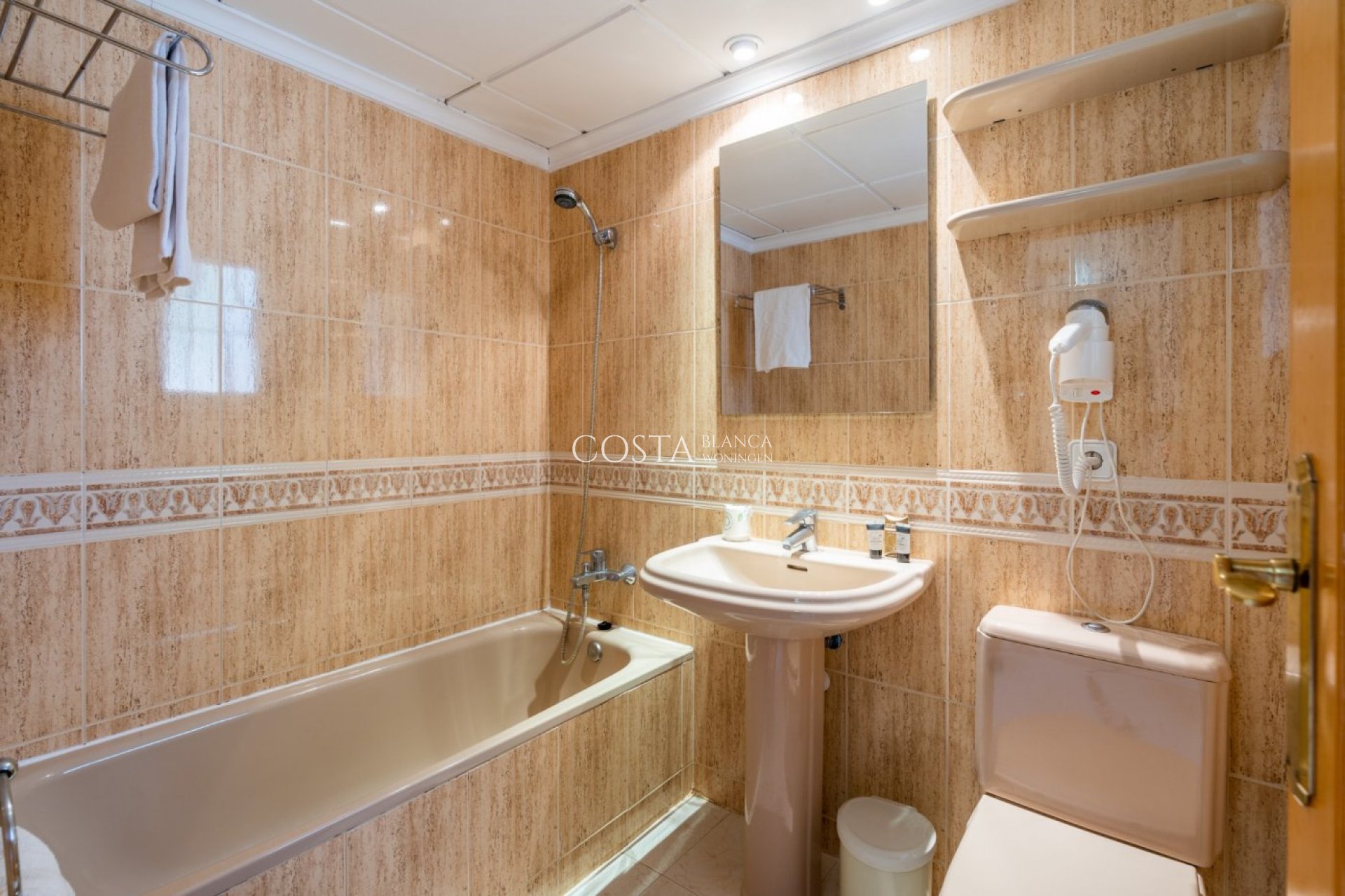 Nowy budynek - Apartament -
Calpe