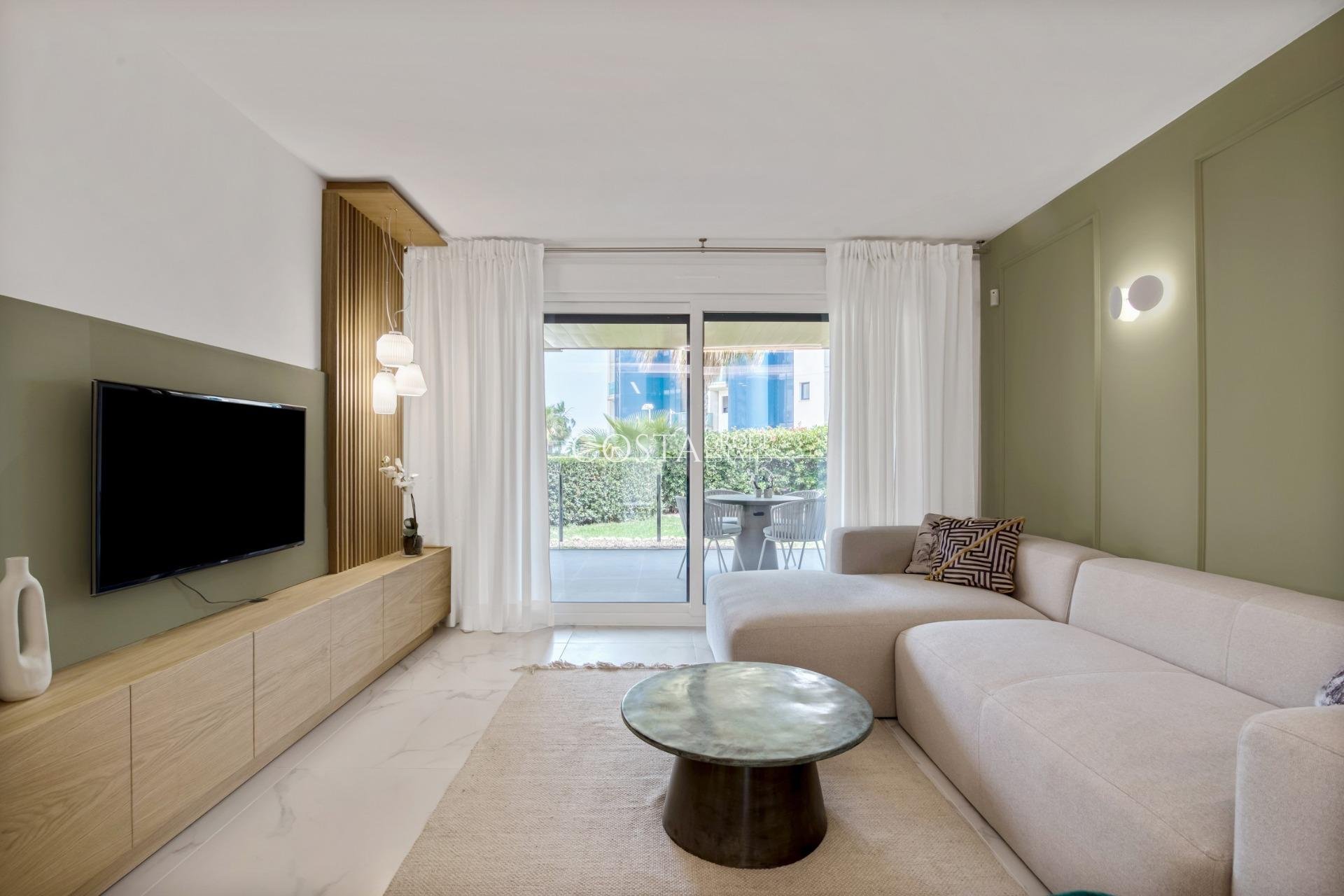 Nowy budynek - Apartament -
Torrevieja - Punta Prima