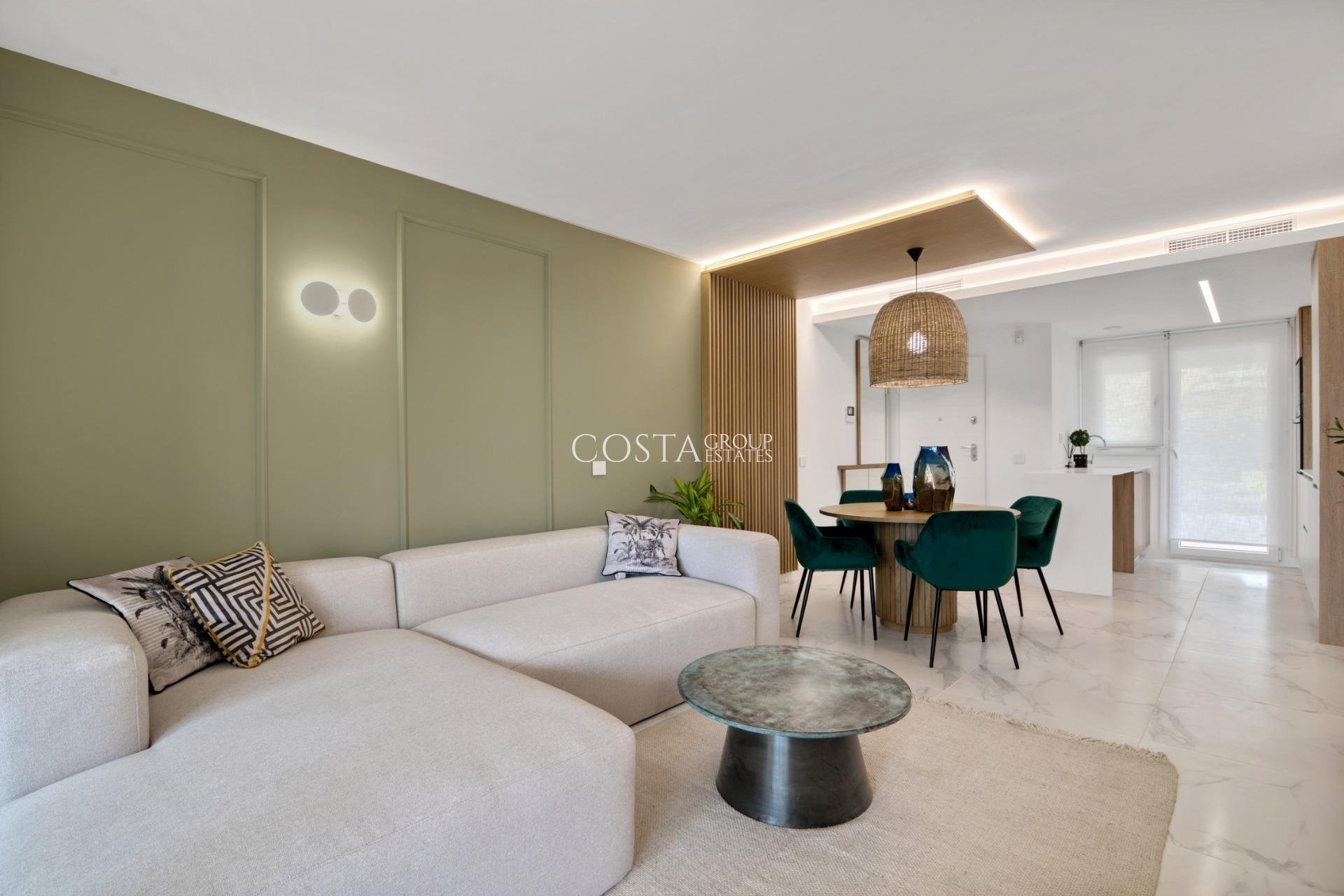Nowy budynek - Apartament -
Torrevieja - Punta Prima