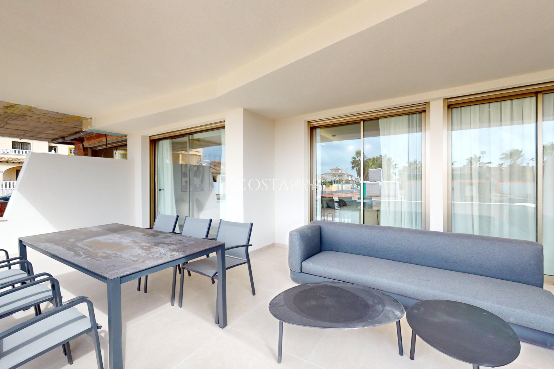 Nowy budynek - Apartments -
Cabo Roig