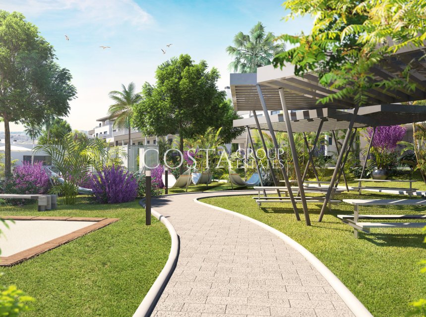 Nowy budynek - Apartments -
Estepona