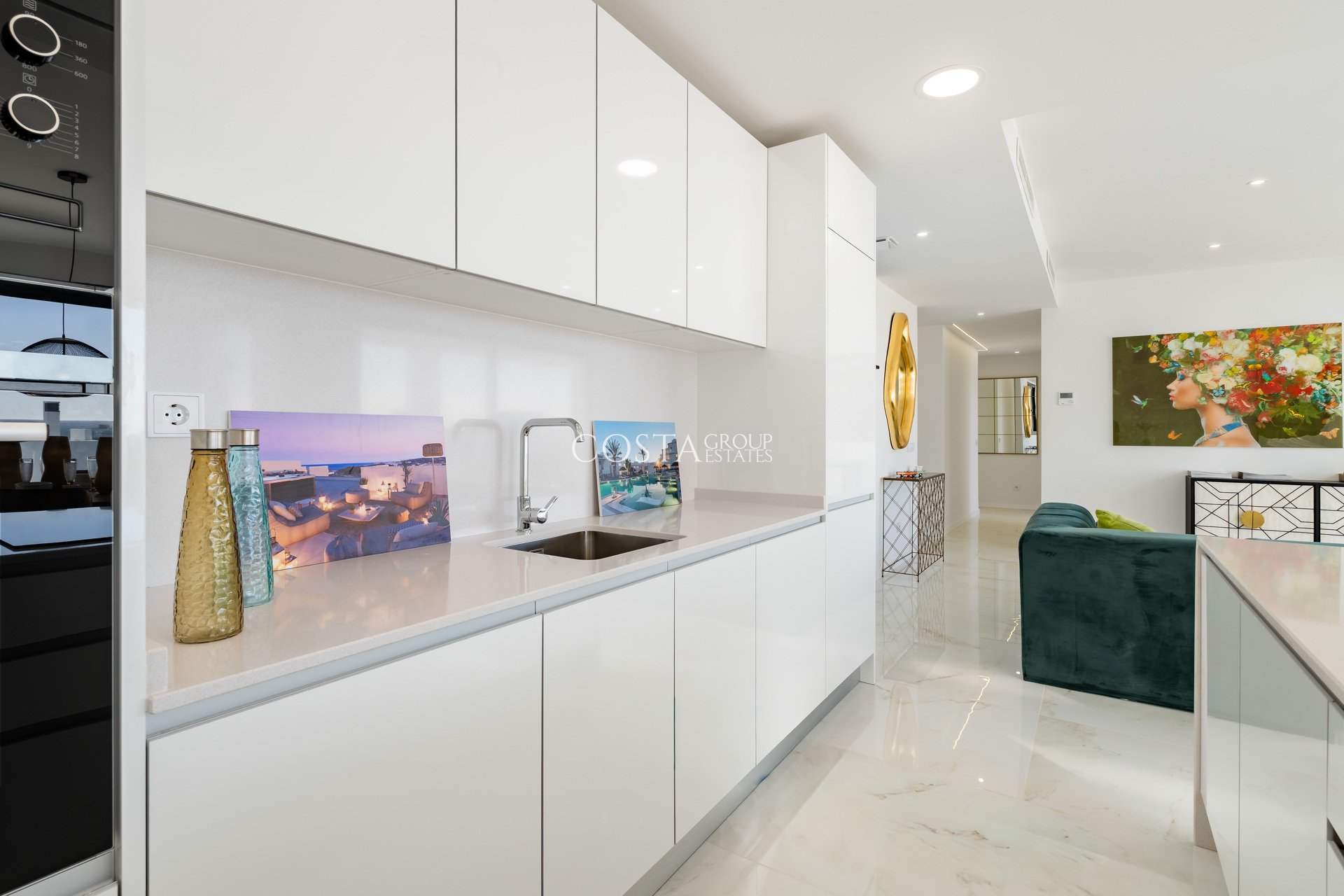 Nowy budynek - Apartments -
Estepona