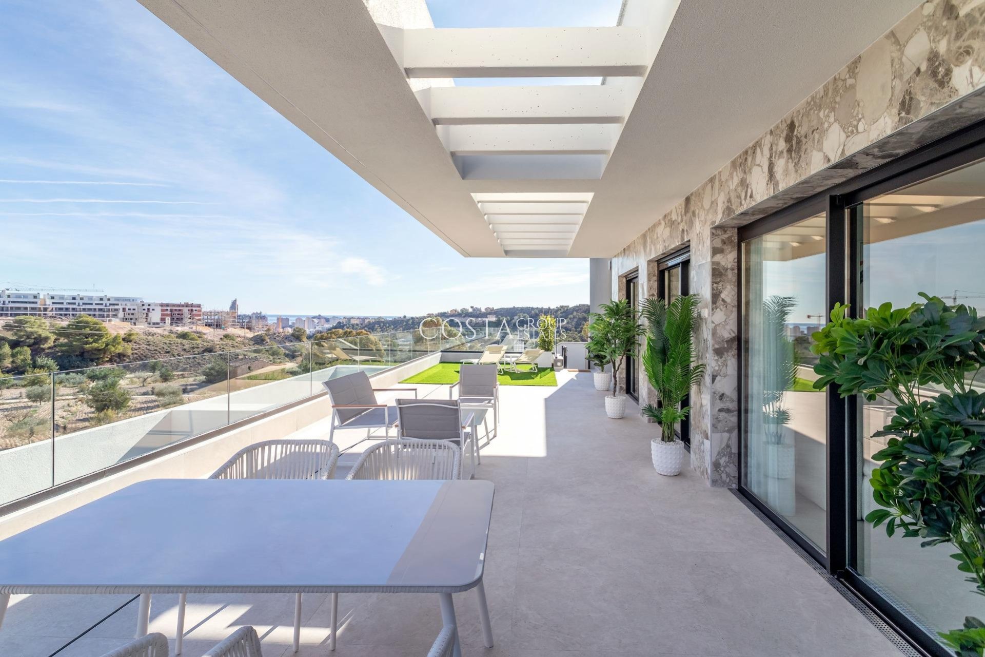 Nowy budynek - Apartments -
Finestrat