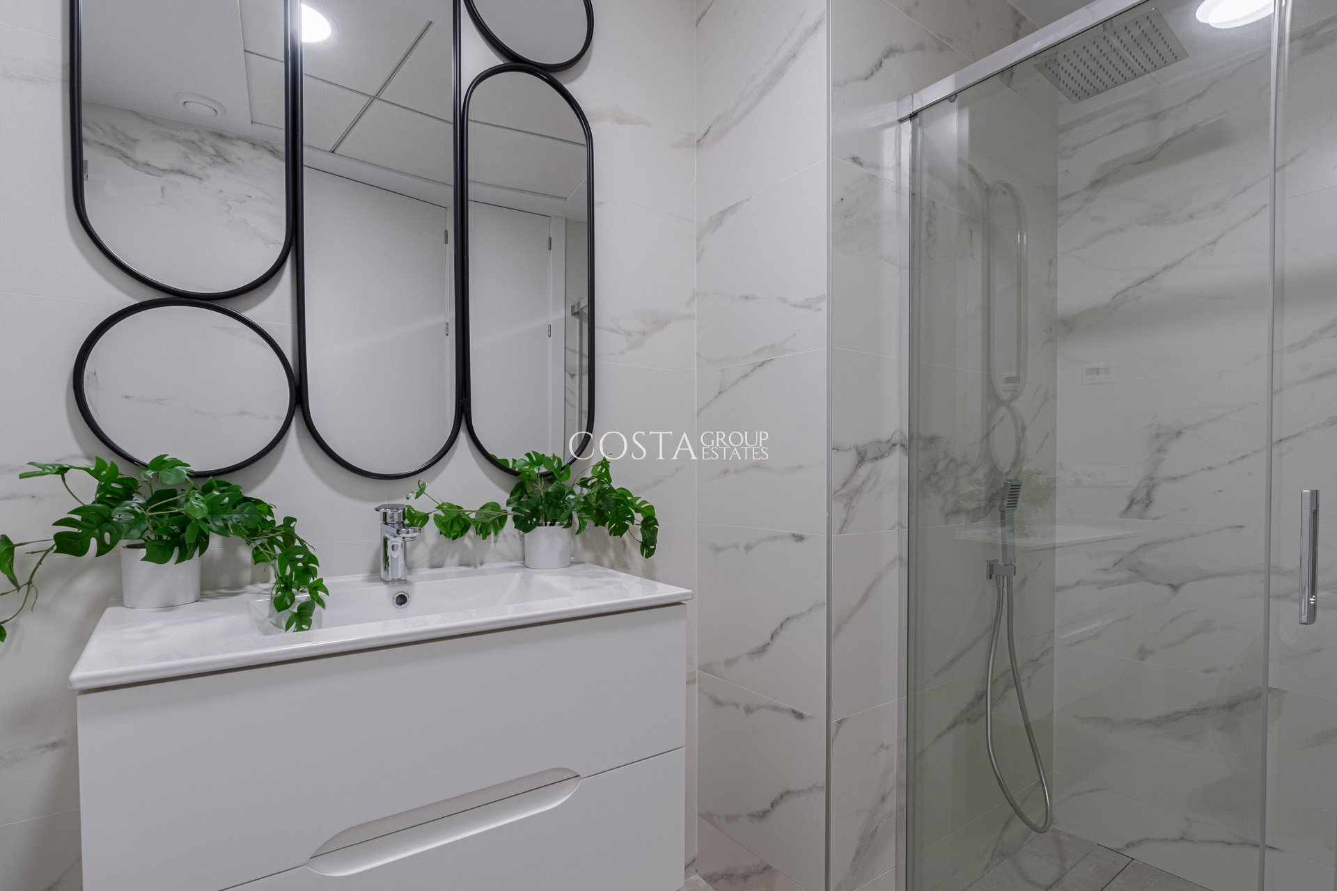 Nowy budynek - Apartments -
Finestrat