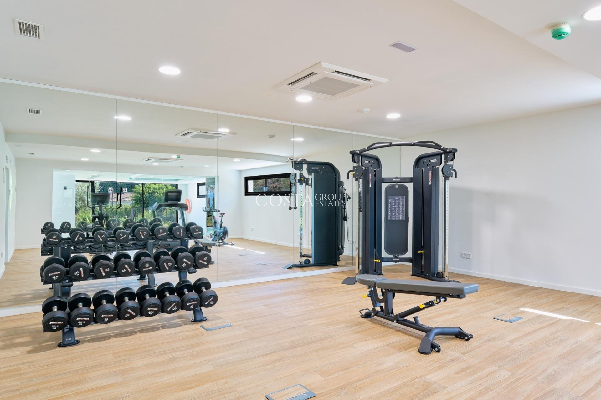 Nowy budynek - Apartments -
Fuengirola - Higueron