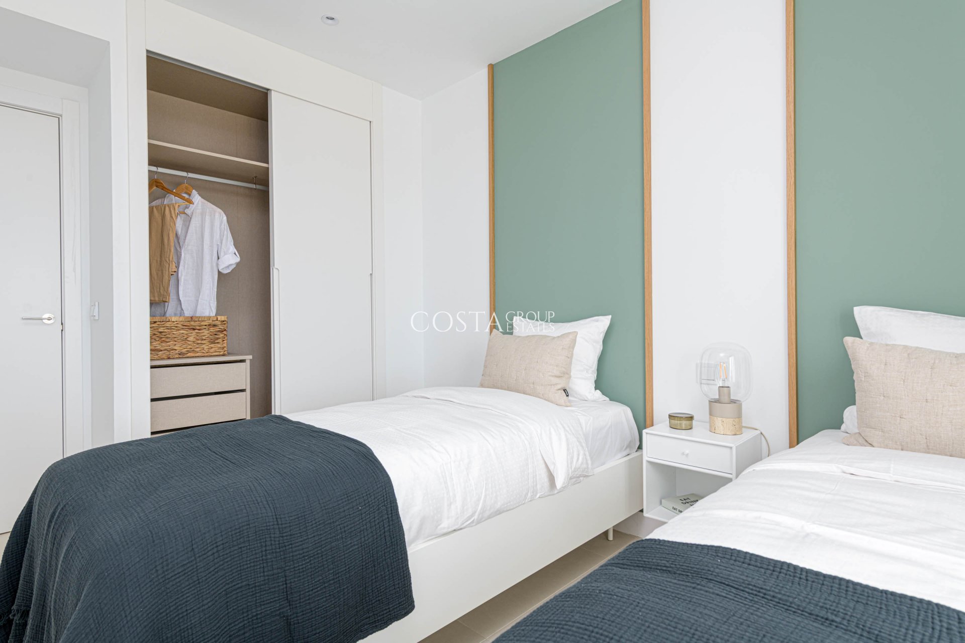 Nowy budynek - Apartments -
Fuengirola