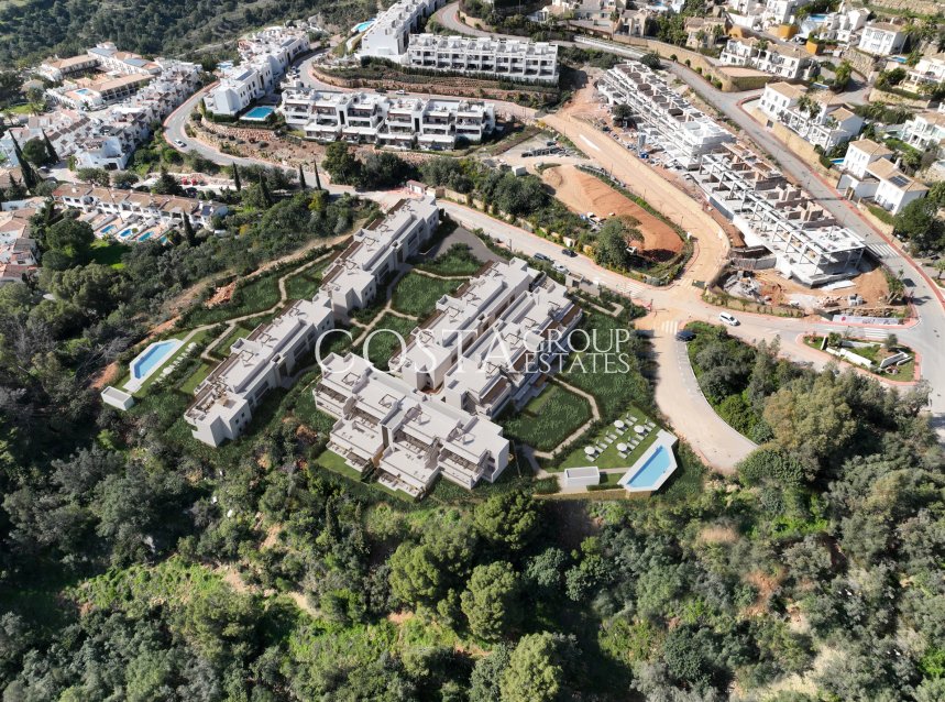 Nowy budynek - Apartments -
Istán