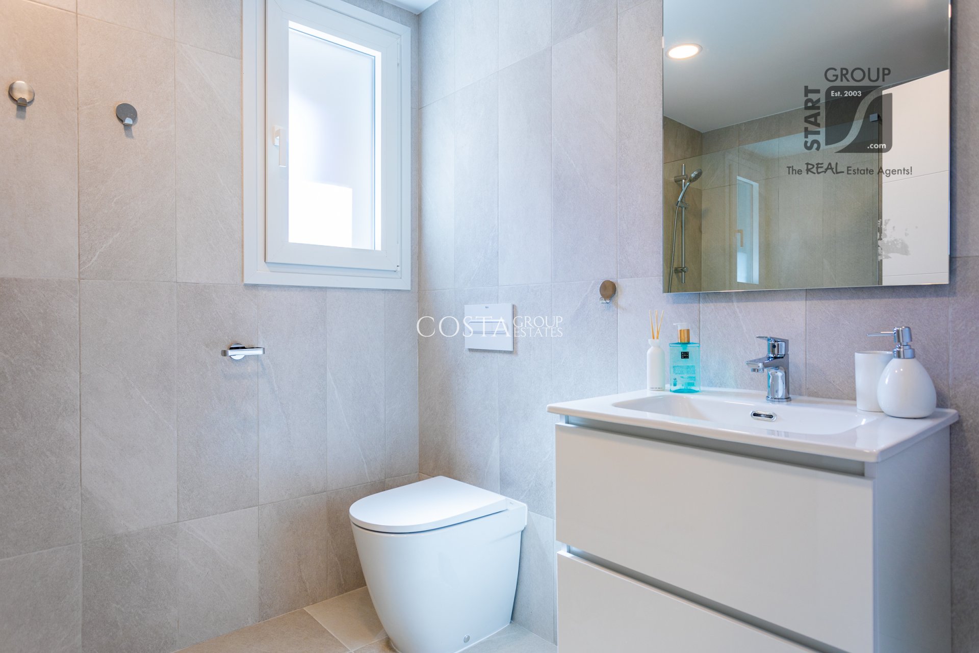 Nowy budynek - Apartments -
Las Lagunas de Mijas