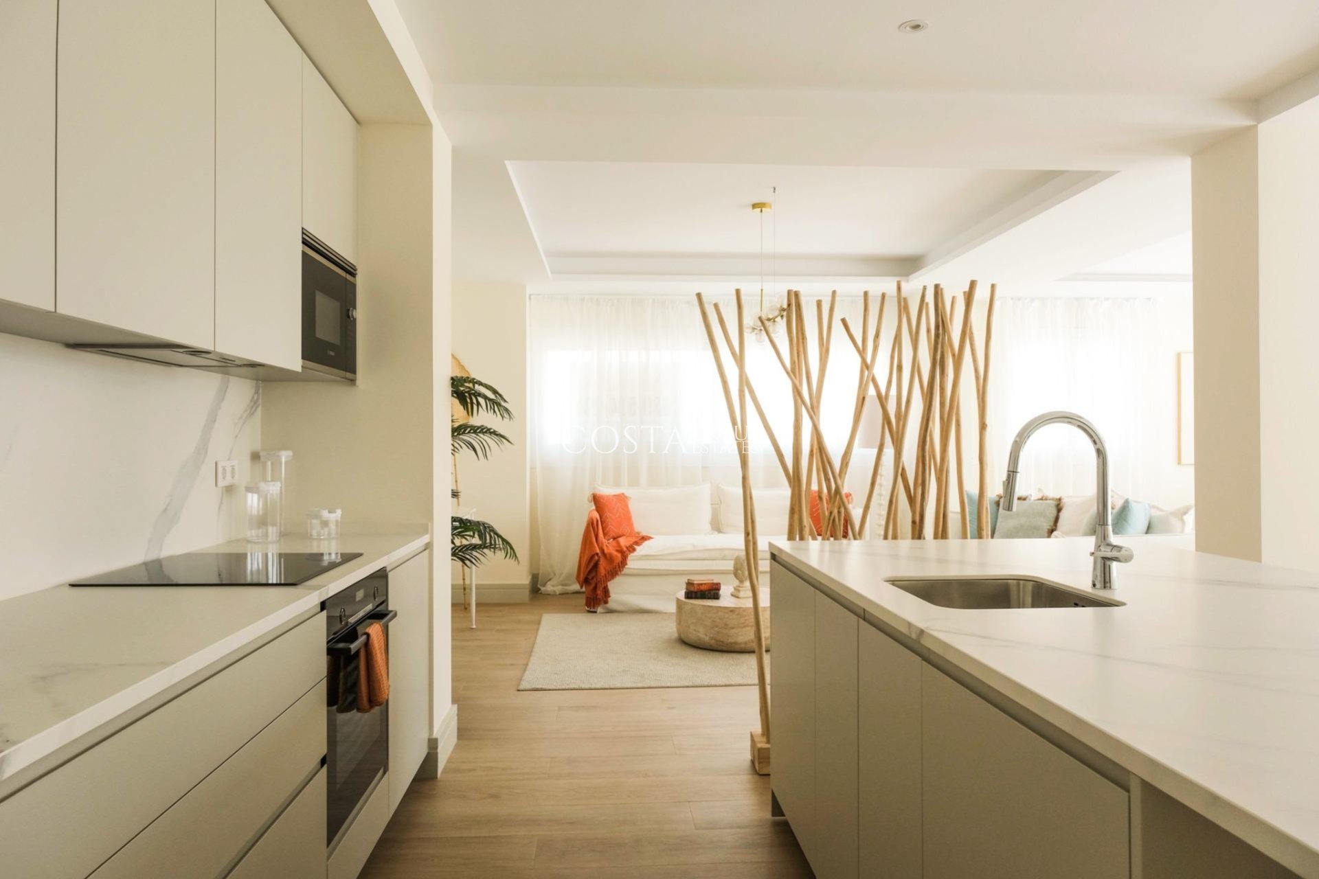 Nowy budynek - Apartments -
Málaga - Playa de la Malagueta