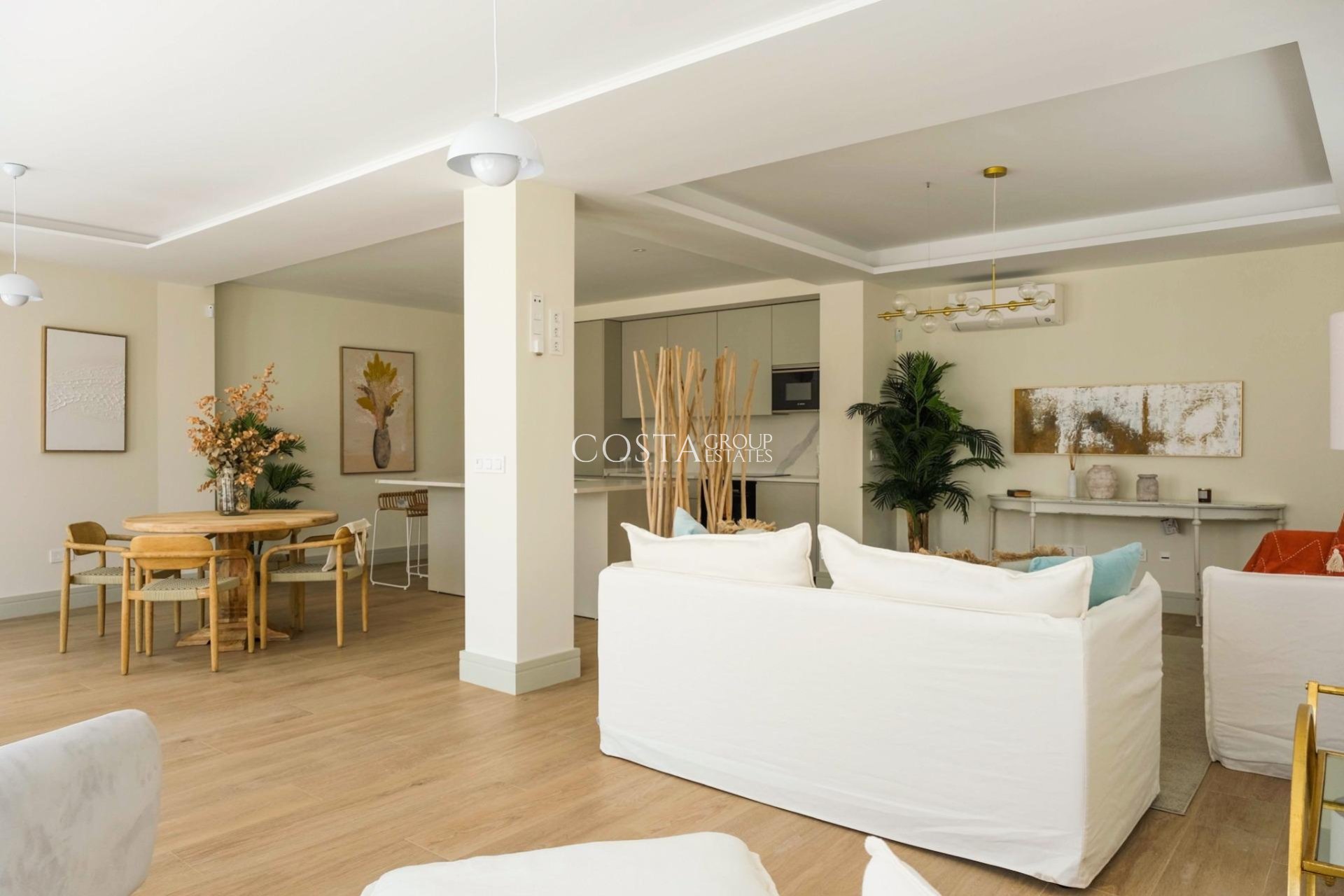 Nowy budynek - Apartments -
Málaga - Playa de la Malagueta