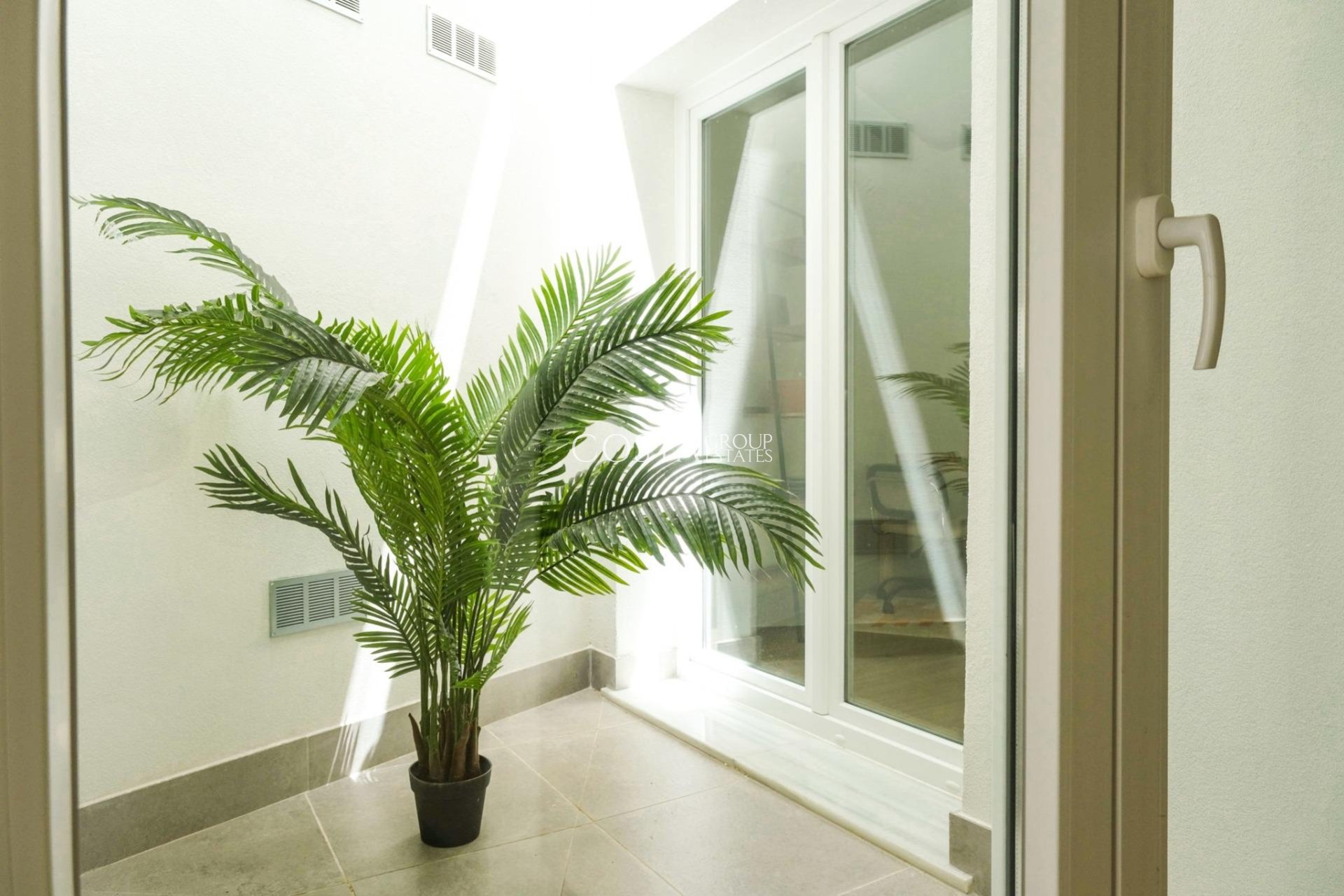 Nowy budynek - Apartments -
Málaga - Playa de la Malagueta