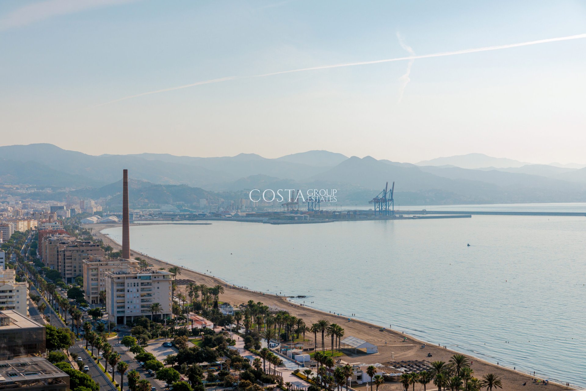 Nowy budynek - Apartments -
Málaga