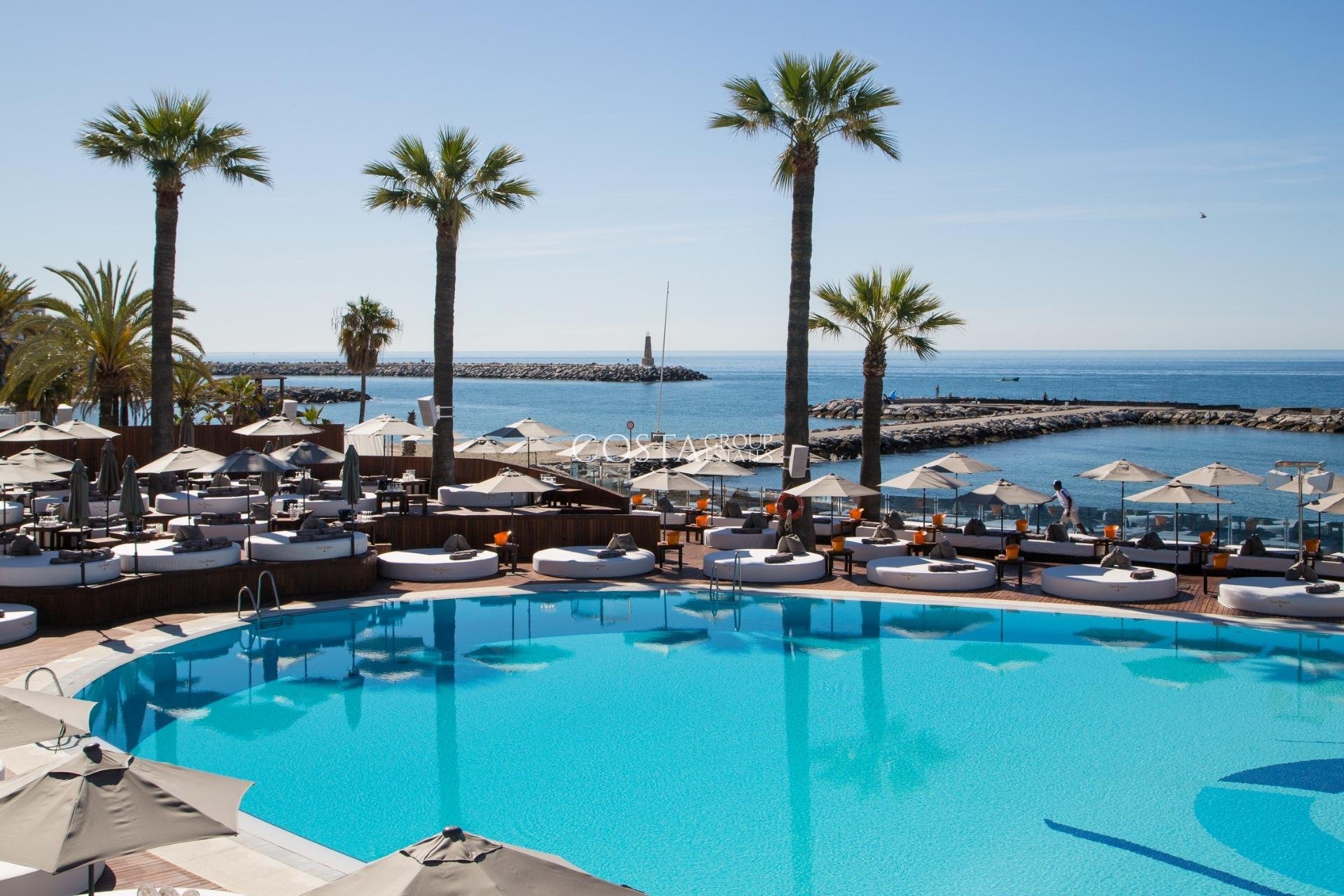 Nowy budynek - Apartments -
Marbella - La Cerquilla