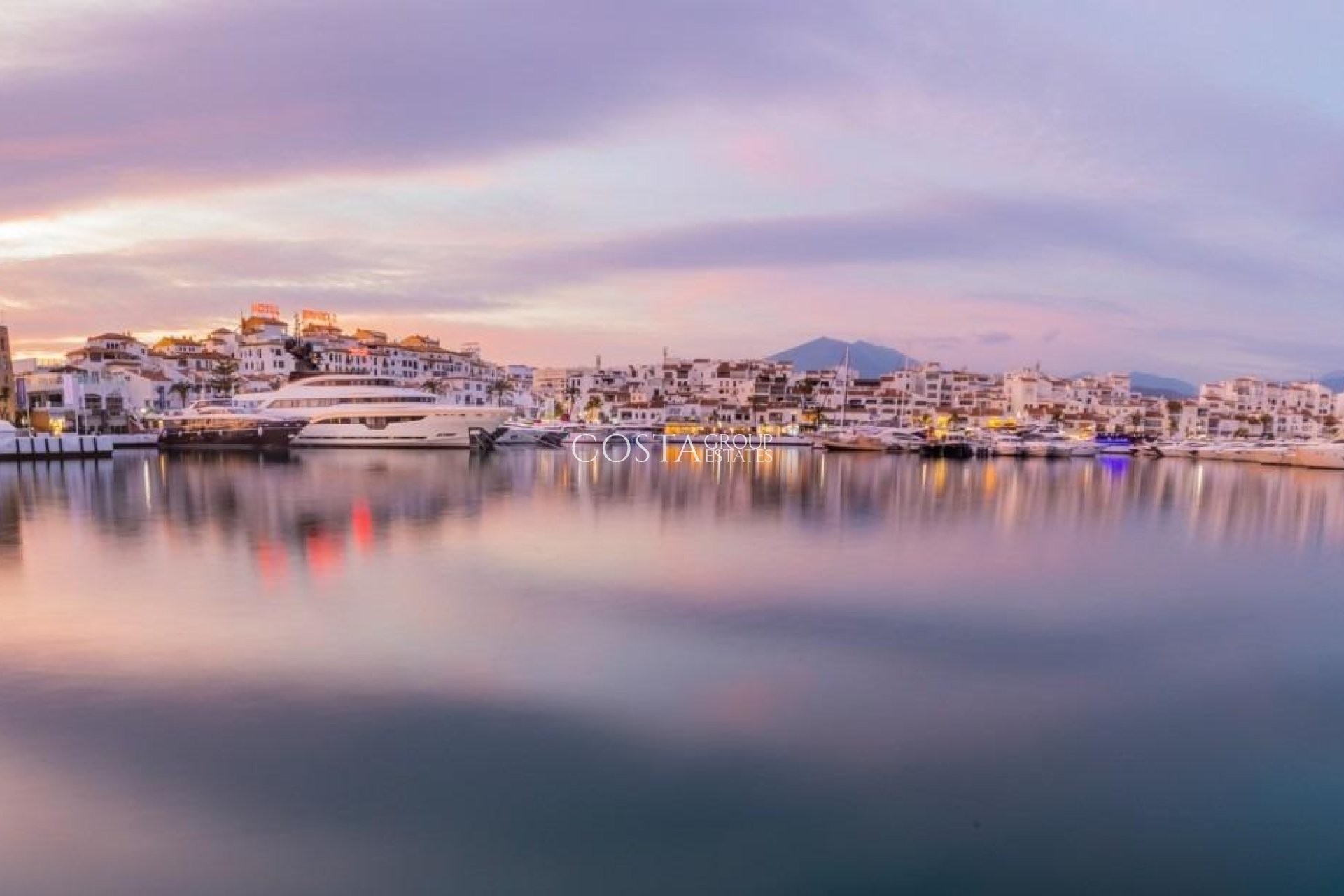 Nowy budynek - Apartments -
Marbella - Nueva Andalucia
