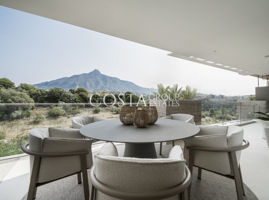Nowy budynek - Apartments -
Marbella