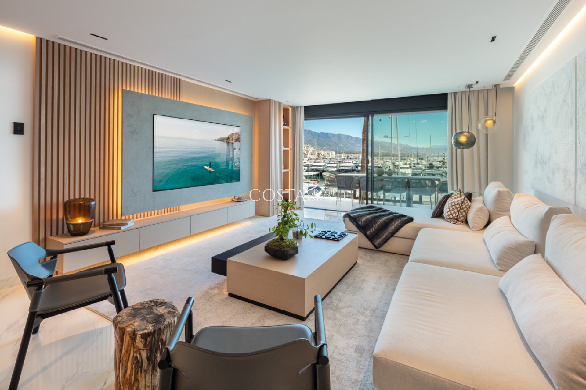 Nowy budynek - Apartments -
Marbella