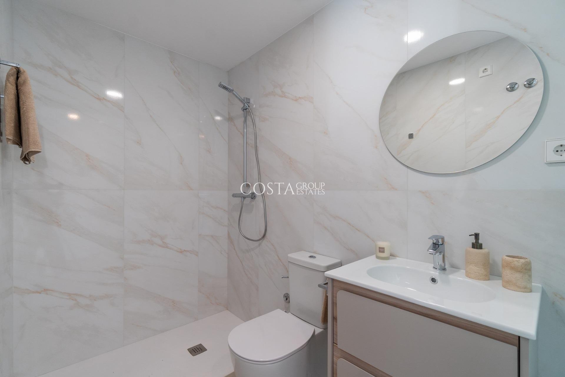 Nowy budynek - Apartments -
Orihuela Costa - Playa Flamenca