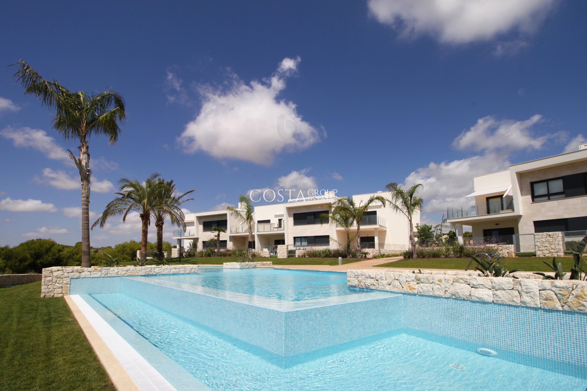 Nowy budynek - Apartments -
Pinar de Campoverde