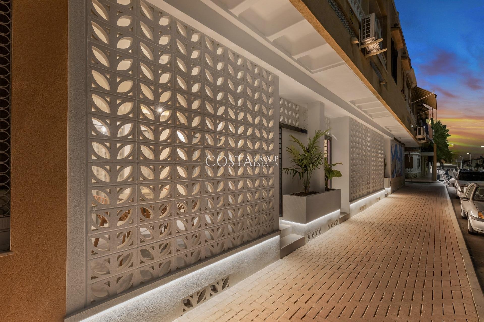 Nowy budynek - Apartments -
Torrevieja - Playa Los Naufragos