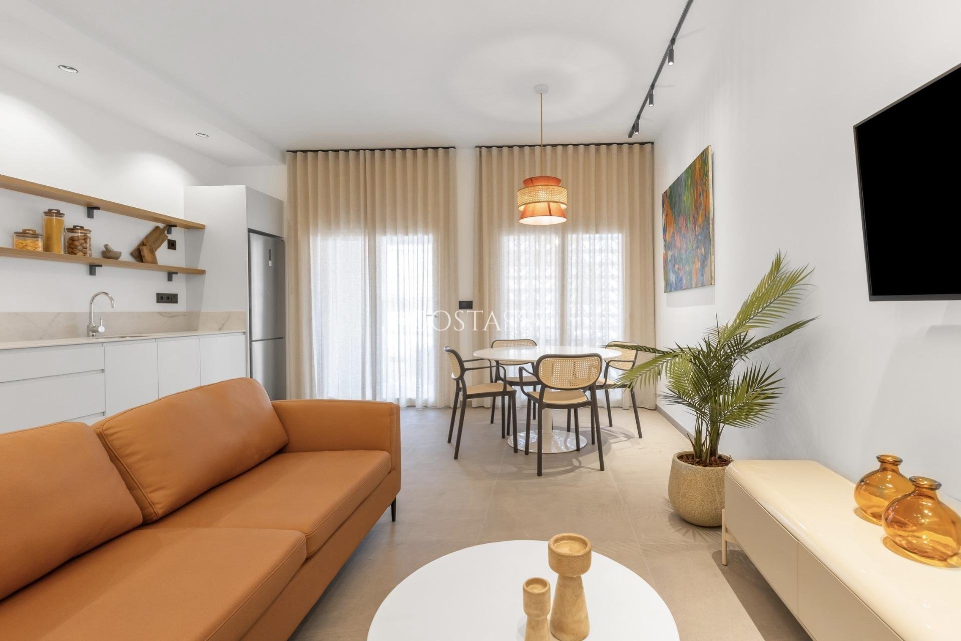 Nowy budynek - Apartments -
Torrevieja - Playa Los Naufragos