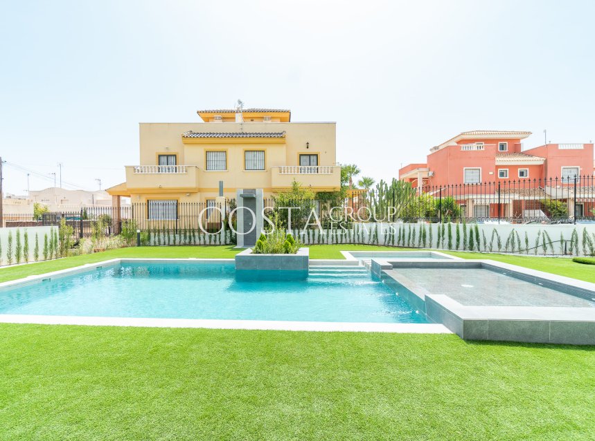 Nowy budynek - Apartments -
Torrevieja