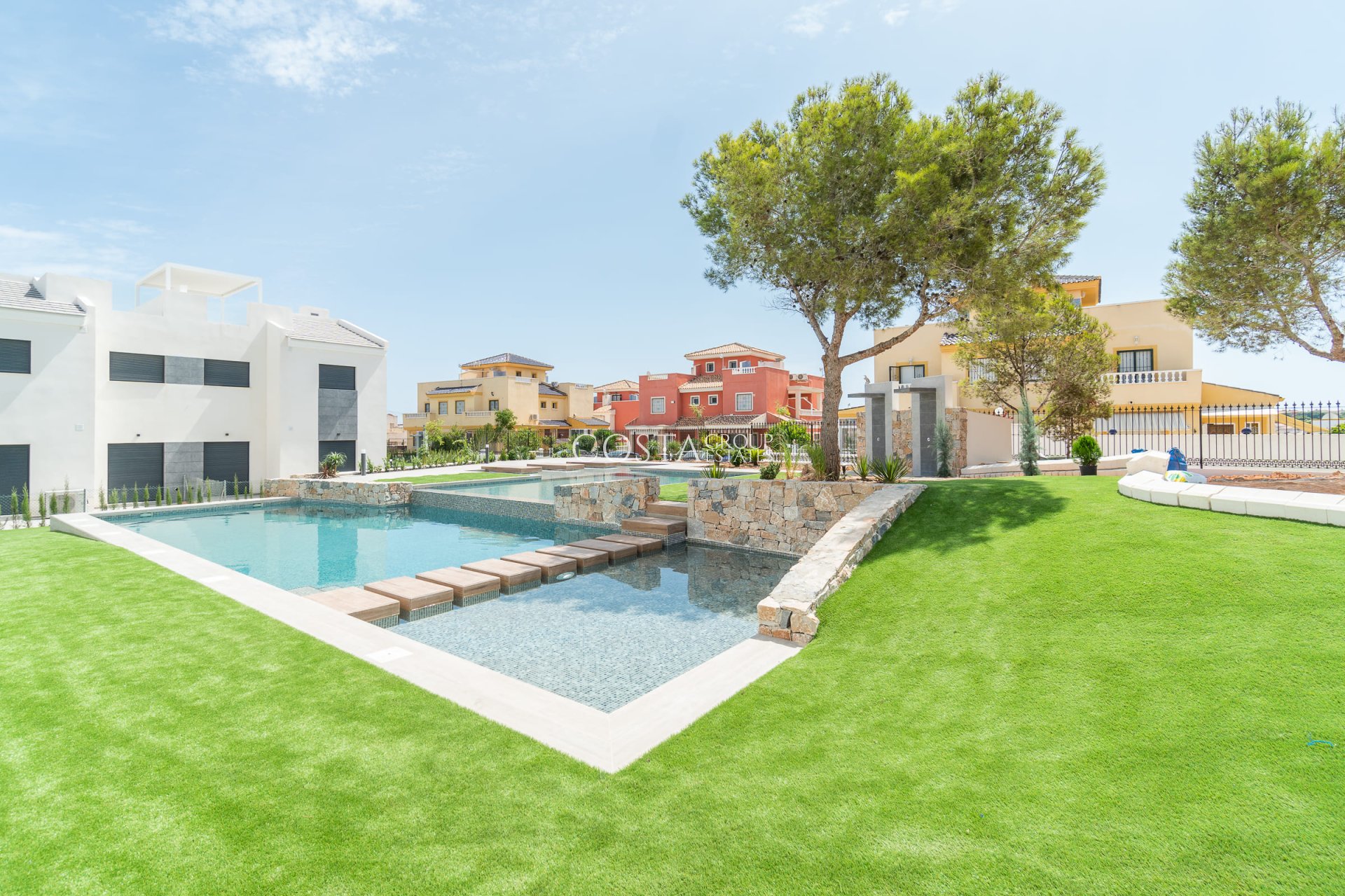Nowy budynek - Apartments -
Torrevieja