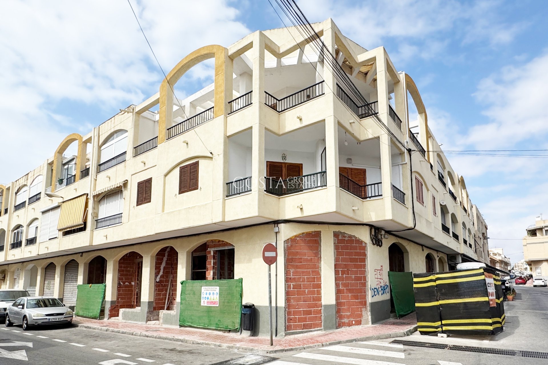 Nowy budynek - Apartments -
Torrevieja