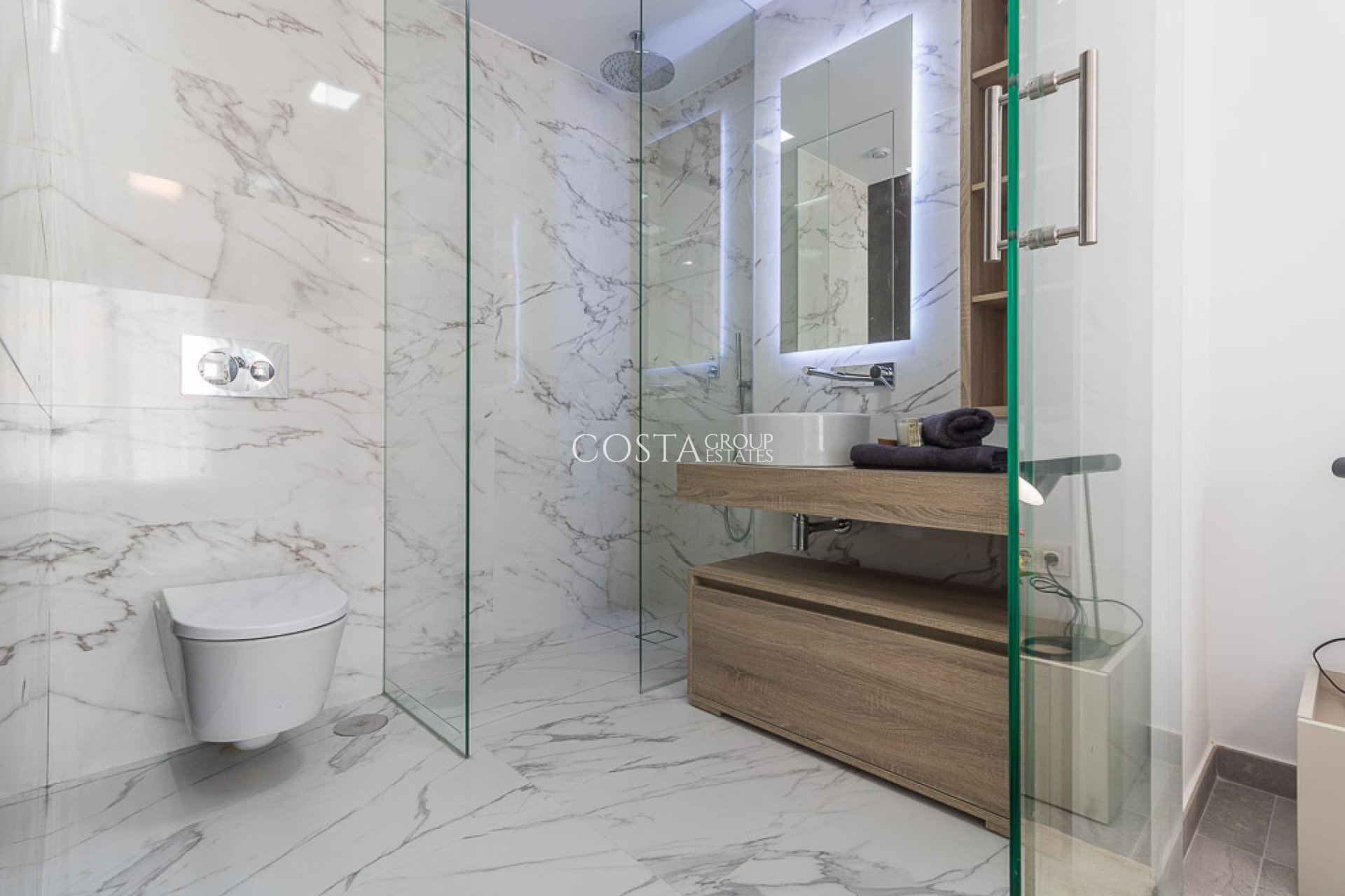 Nowy budynek - Apartments -
Torrevieja