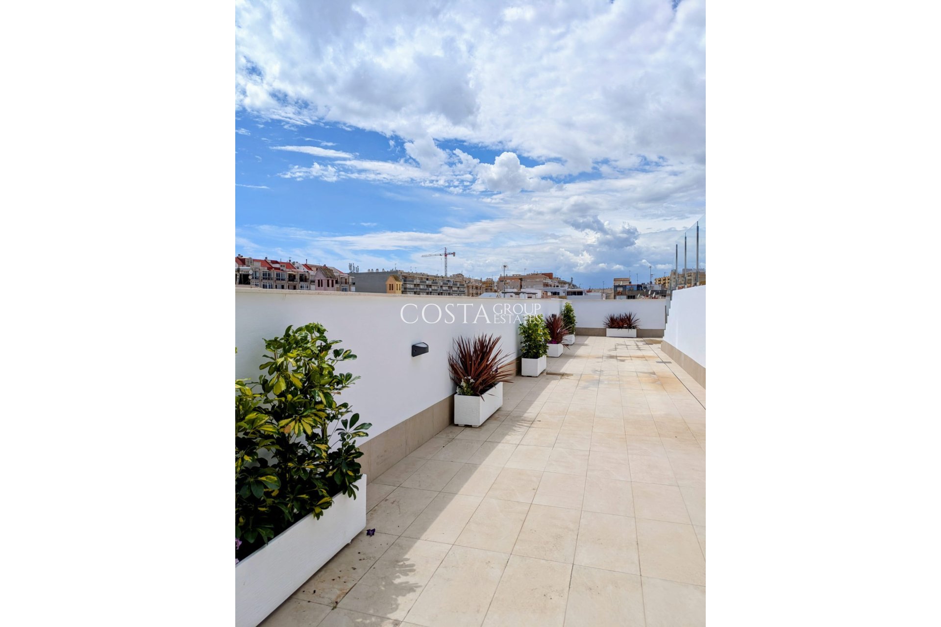 Nowy budynek - Apartments -
Torrevieja