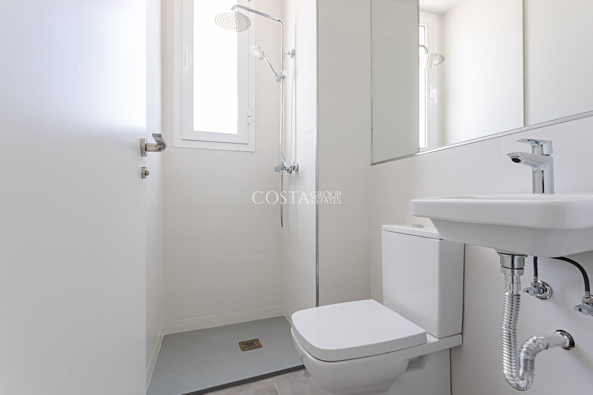 Nowy budynek - Apartments -
Vera