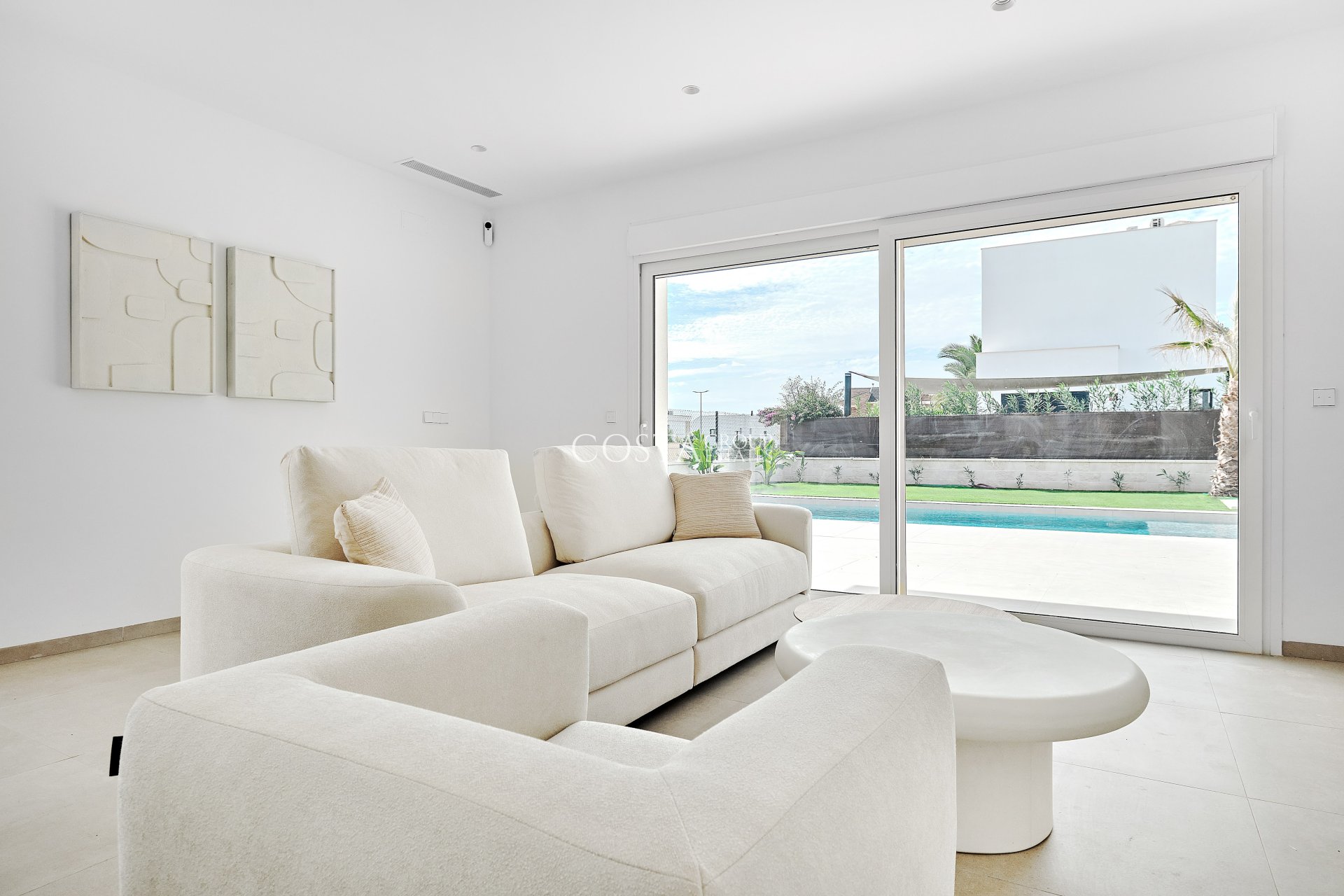 Nowy budynek - detached -
Los Montesinos