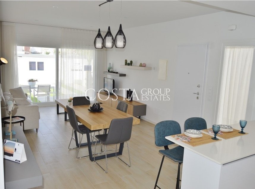 Nowy budynek - Dom -
Avileses