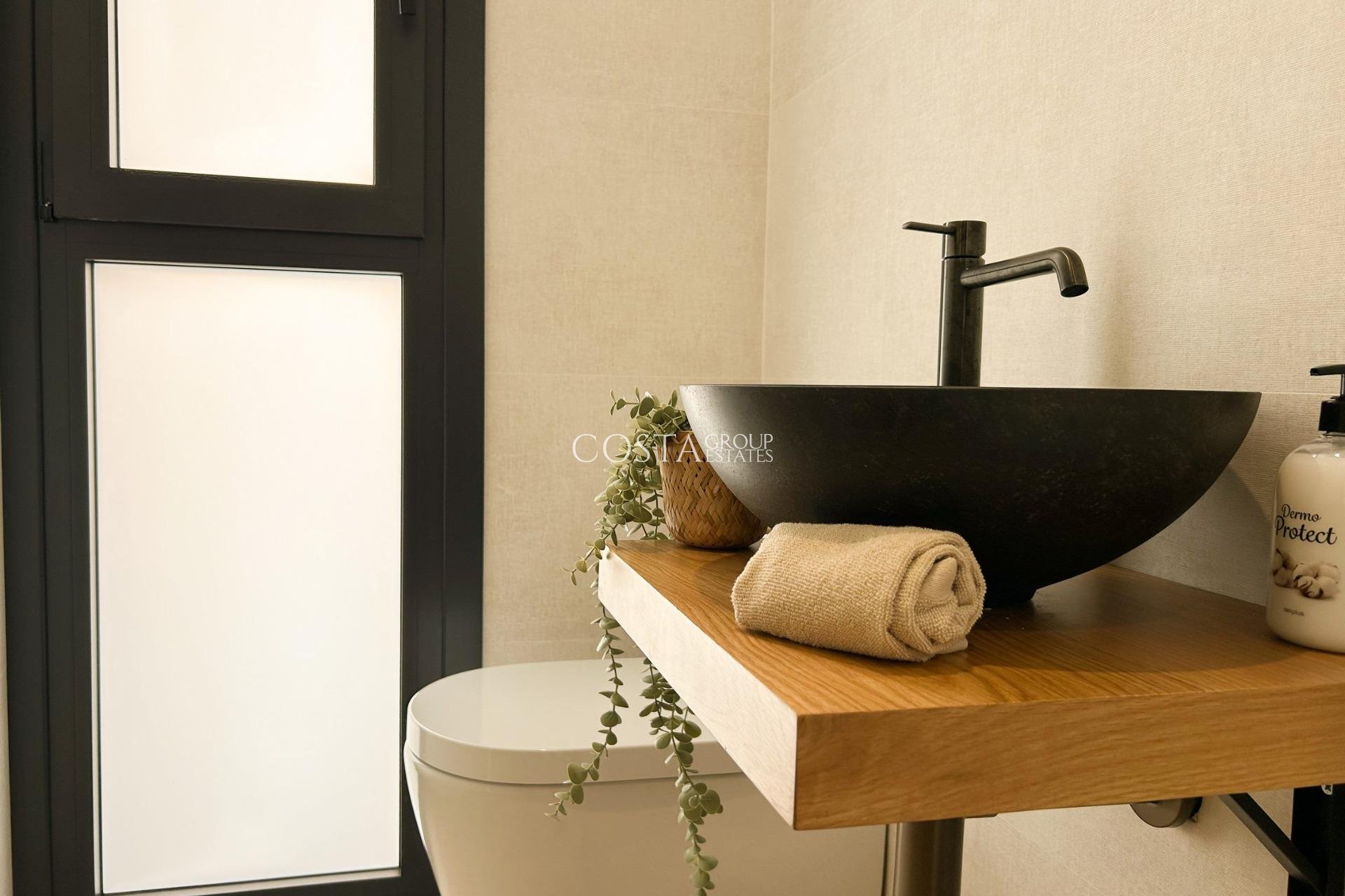 Nowy budynek - Dom -
Málaga - El Limonar