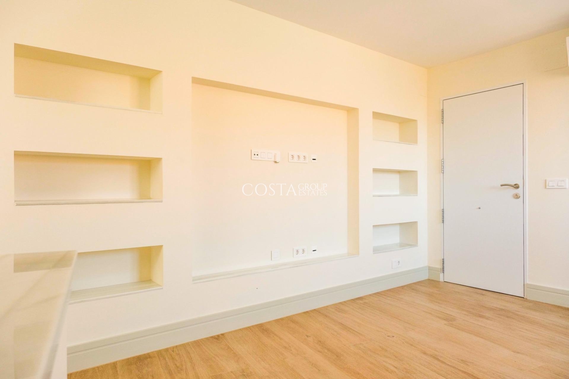 Nowy budynek - Dom -
Málaga - Playa de la Malagueta