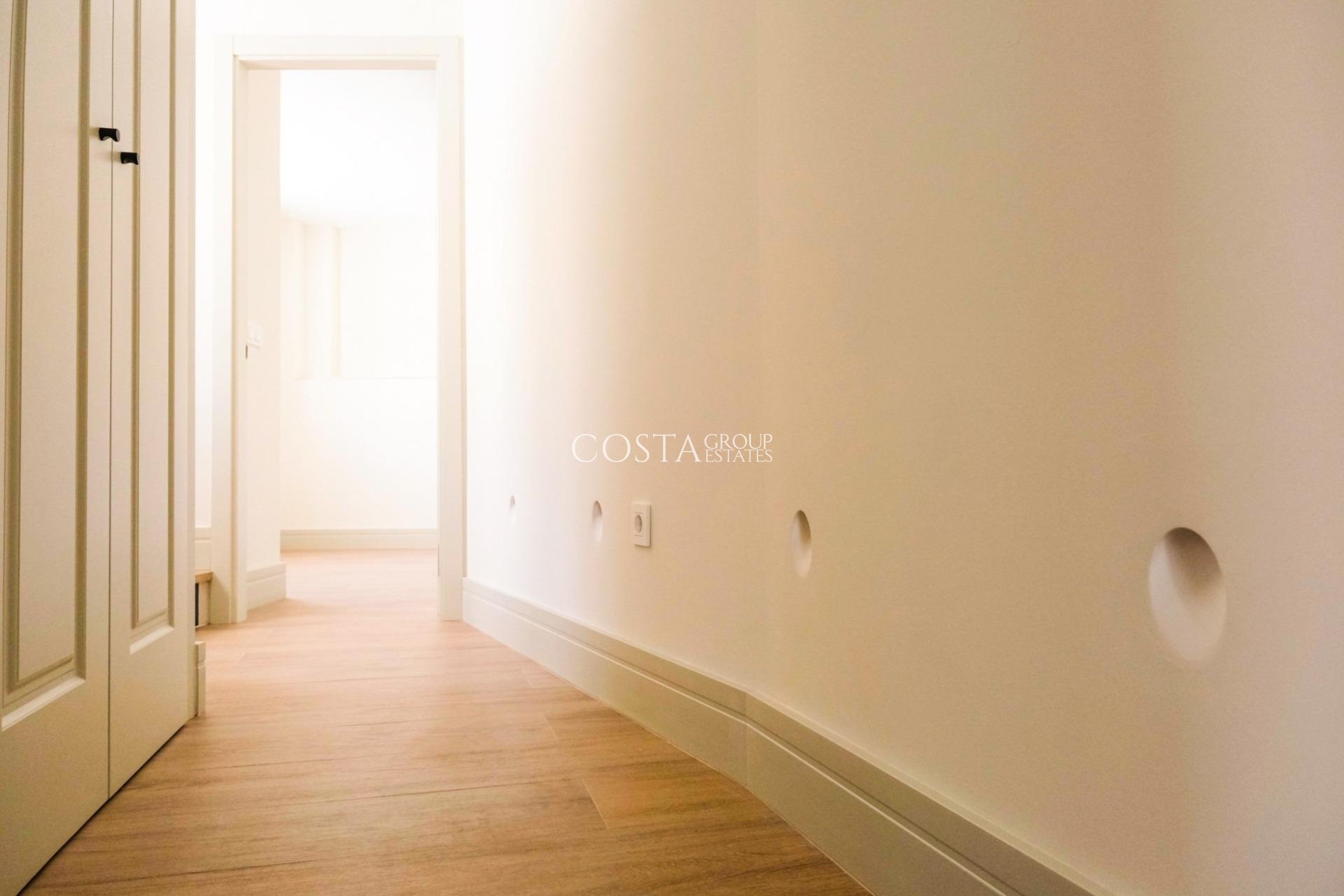 Nowy budynek - Dom -
Málaga - Playa de la Malagueta