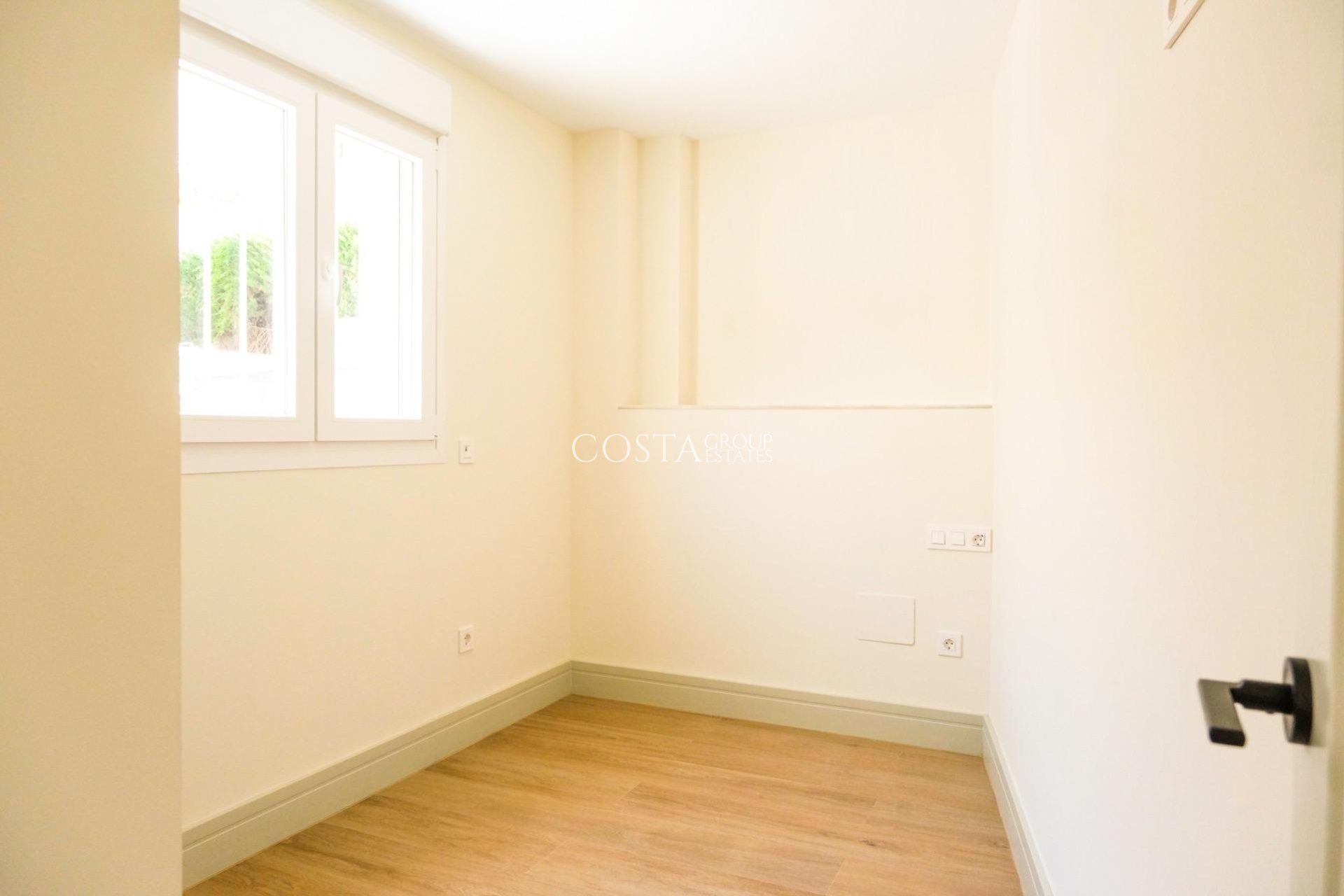 Nowy budynek - Dom -
Málaga - Playa de la Malagueta