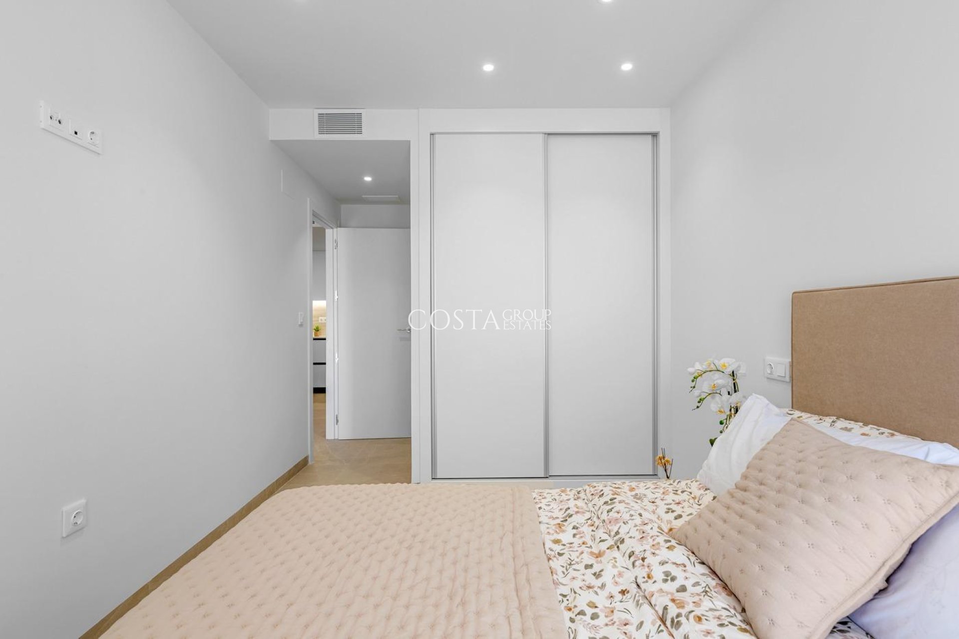 Nowy budynek - Ground floor apartment -
Jacarilla - pueblo
