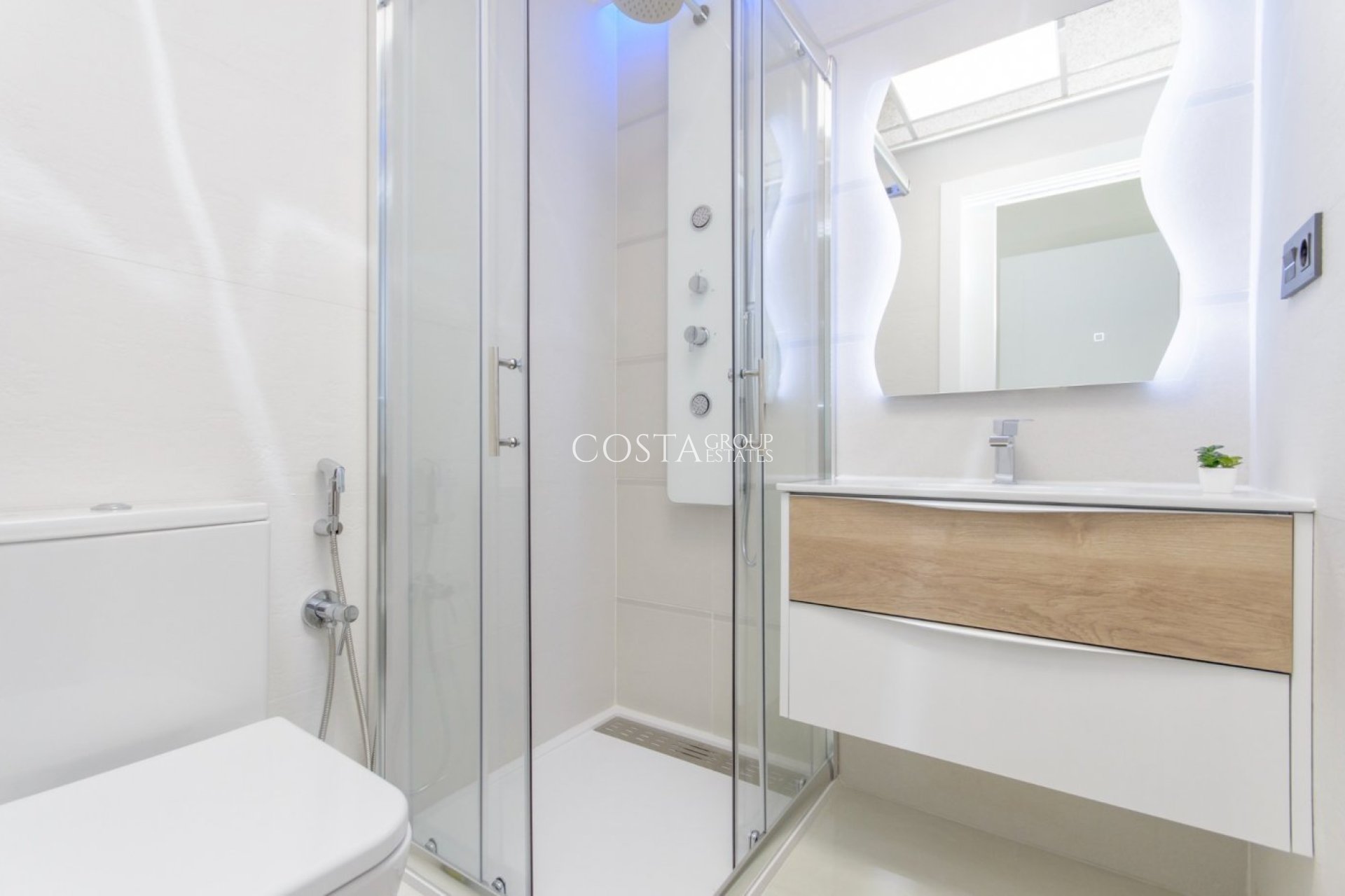 Nowy budynek - Ground Floor Bungalow -
Torrevieja - Los Balcones