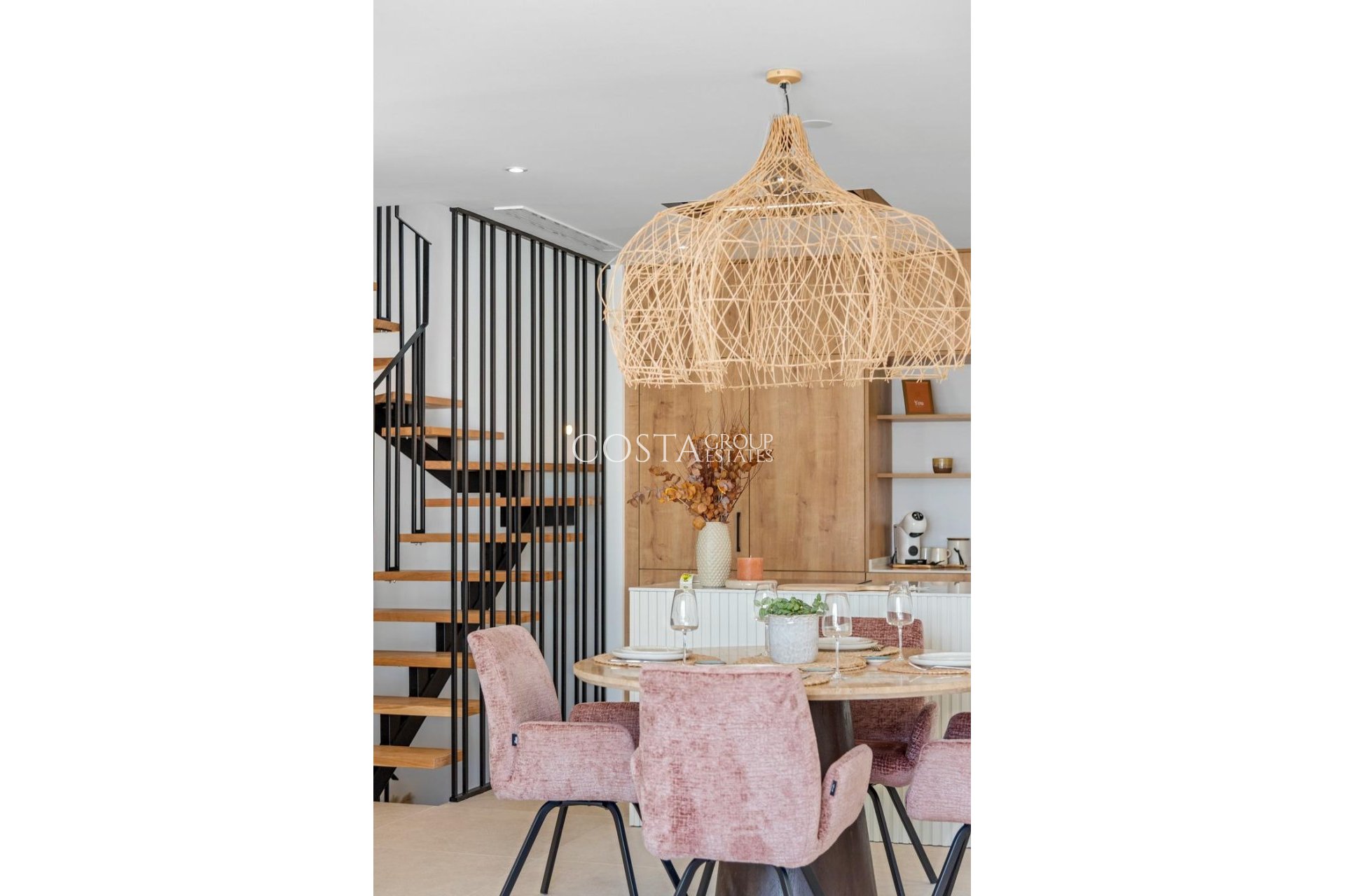 Nowy budynek - Semidetached -
Dolores - Sector 3