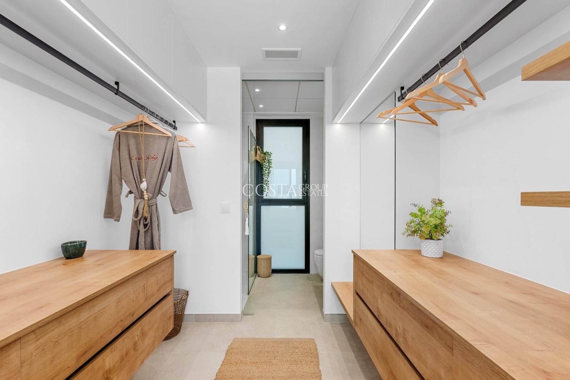Nowy budynek - Semidetached -
Dolores - Sector 3